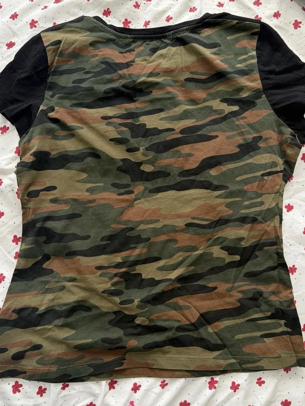 GBG Los Angeles Camo Raglan Tee in Black and Green
